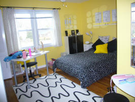 Lin's room: 2nd edition - yellow/black