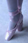 Lin on toeshoes